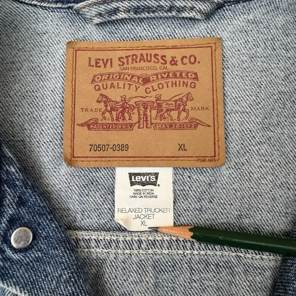 Vintage 1990s Levis Denim Jean Relaxed Trucker Jacket Type 3 70507-0389 Mens XL